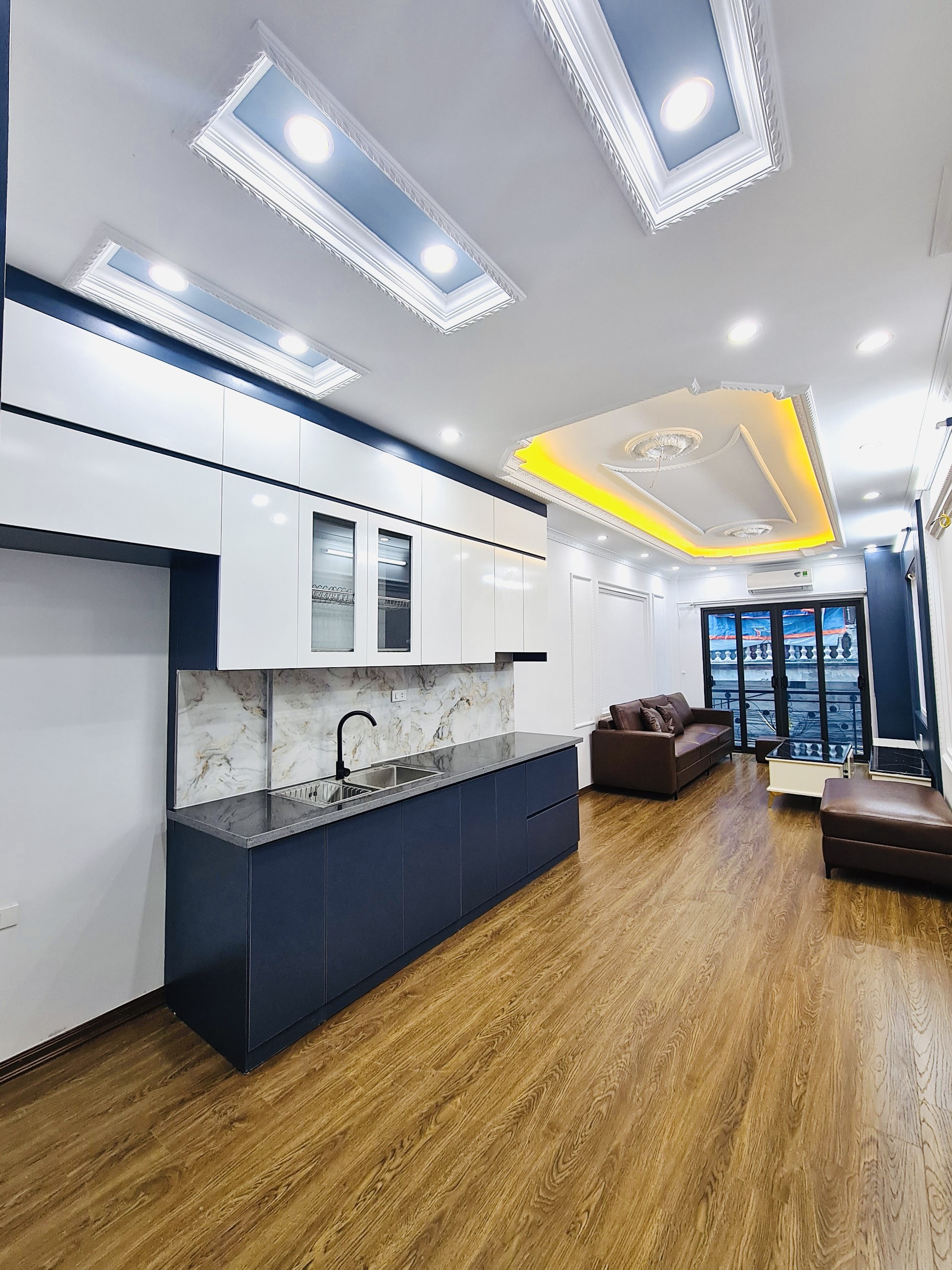 Nhà Phố Yên Xá x 6 tầng