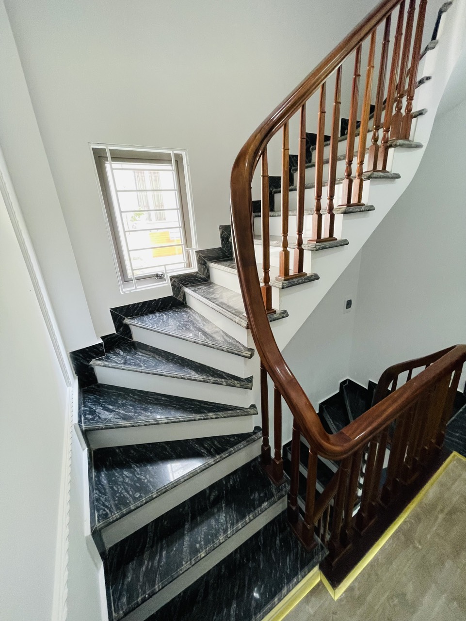 Nhà Phố 19/5 - Văn Quán - Hà Đông x 5 tầng x 36m2