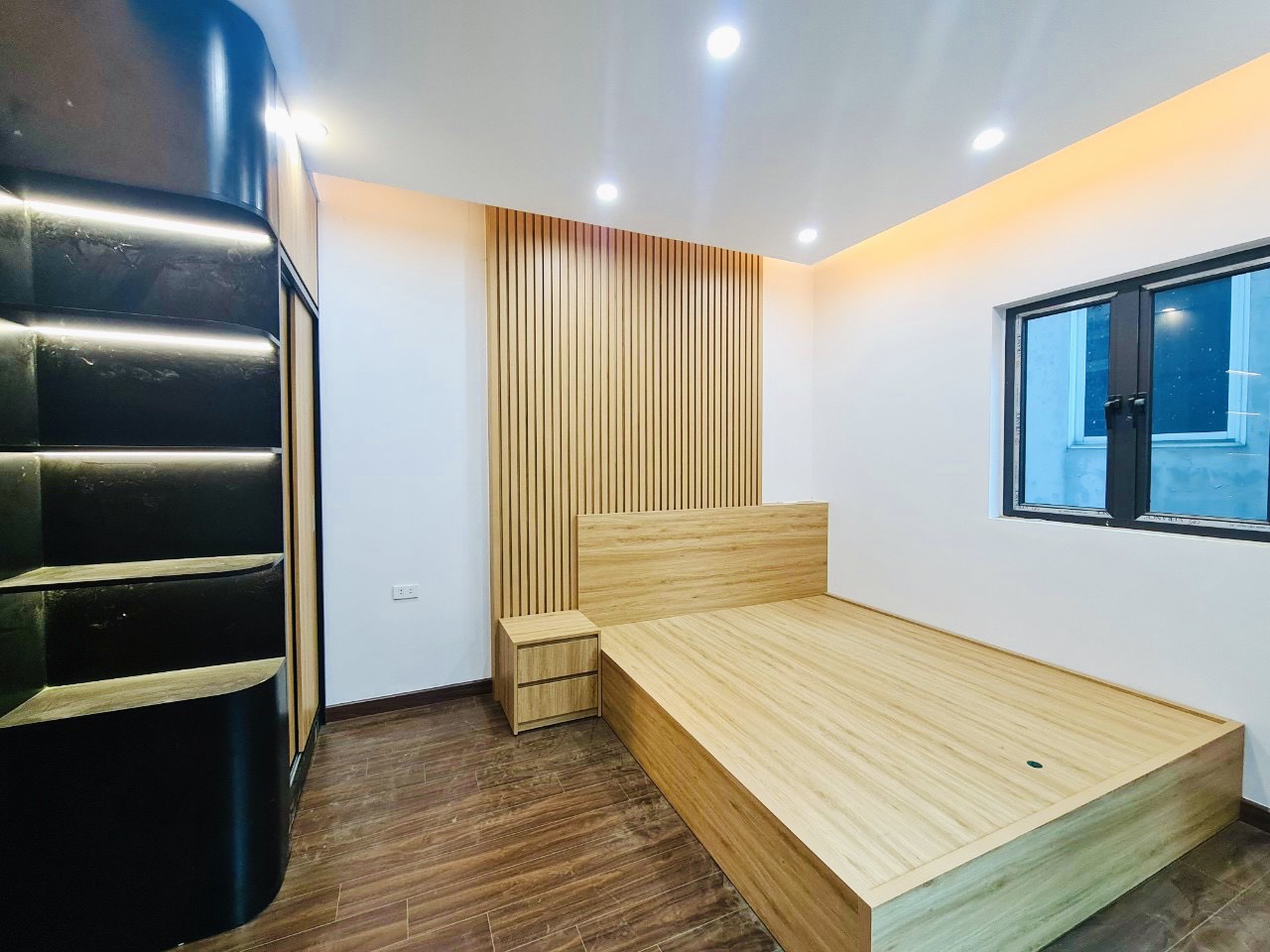 Nhà Phố Ngô Thì Sỹ - Vạn Phúc - Hà Đông x 5 tầng x 40m2