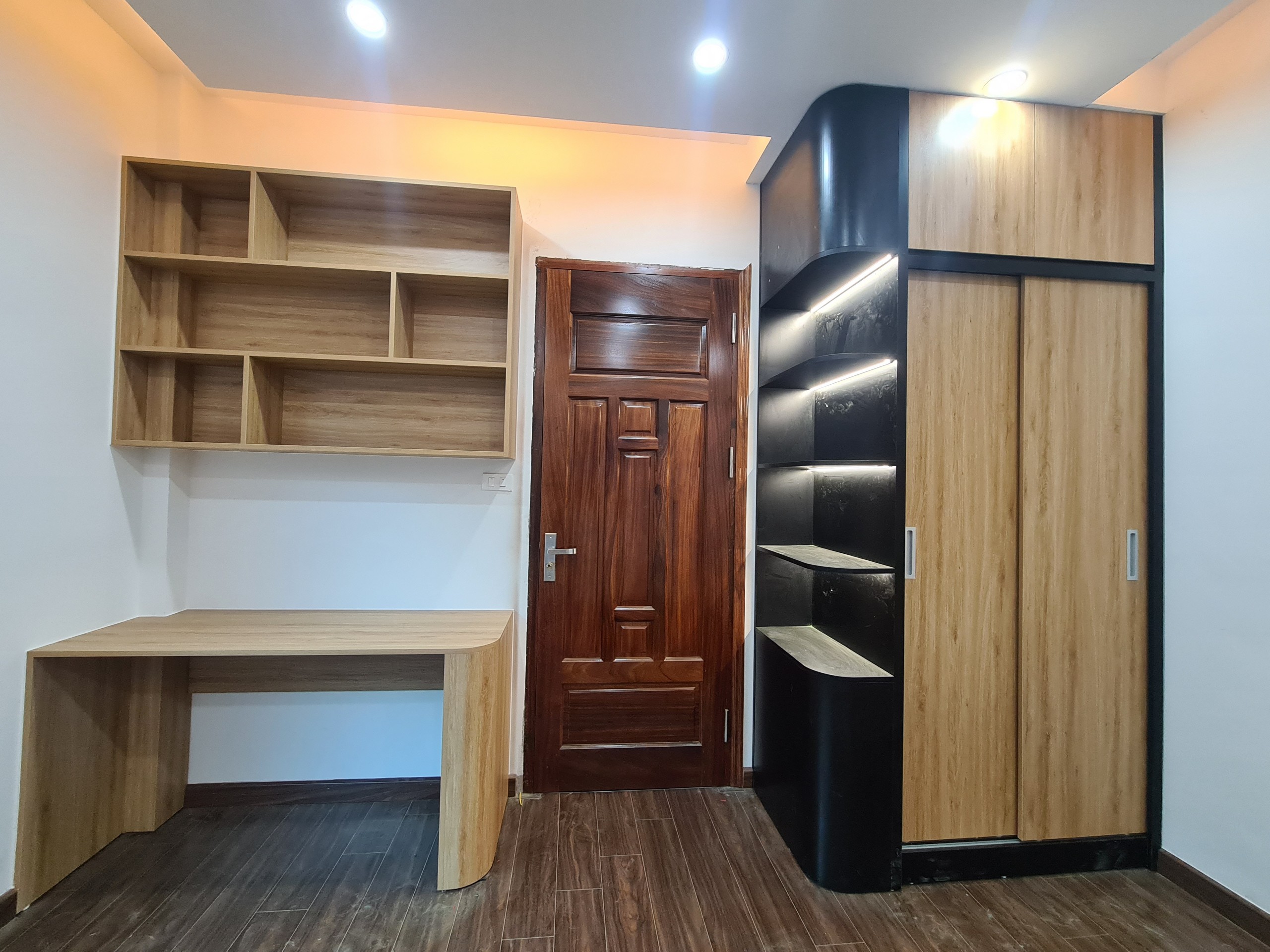 Nhà Phố Ngô Thì Sỹ - Vạn Phúc - Hà Đông x 5 tầng x 40m2